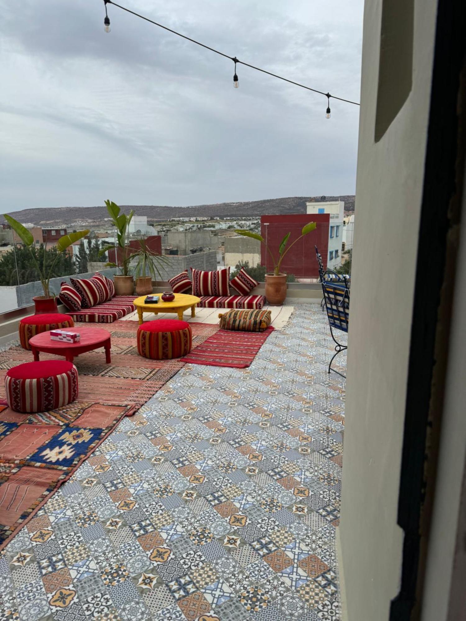 Playa Del Sol Surf House Vandrehjem Tamraght Eksteriør billede